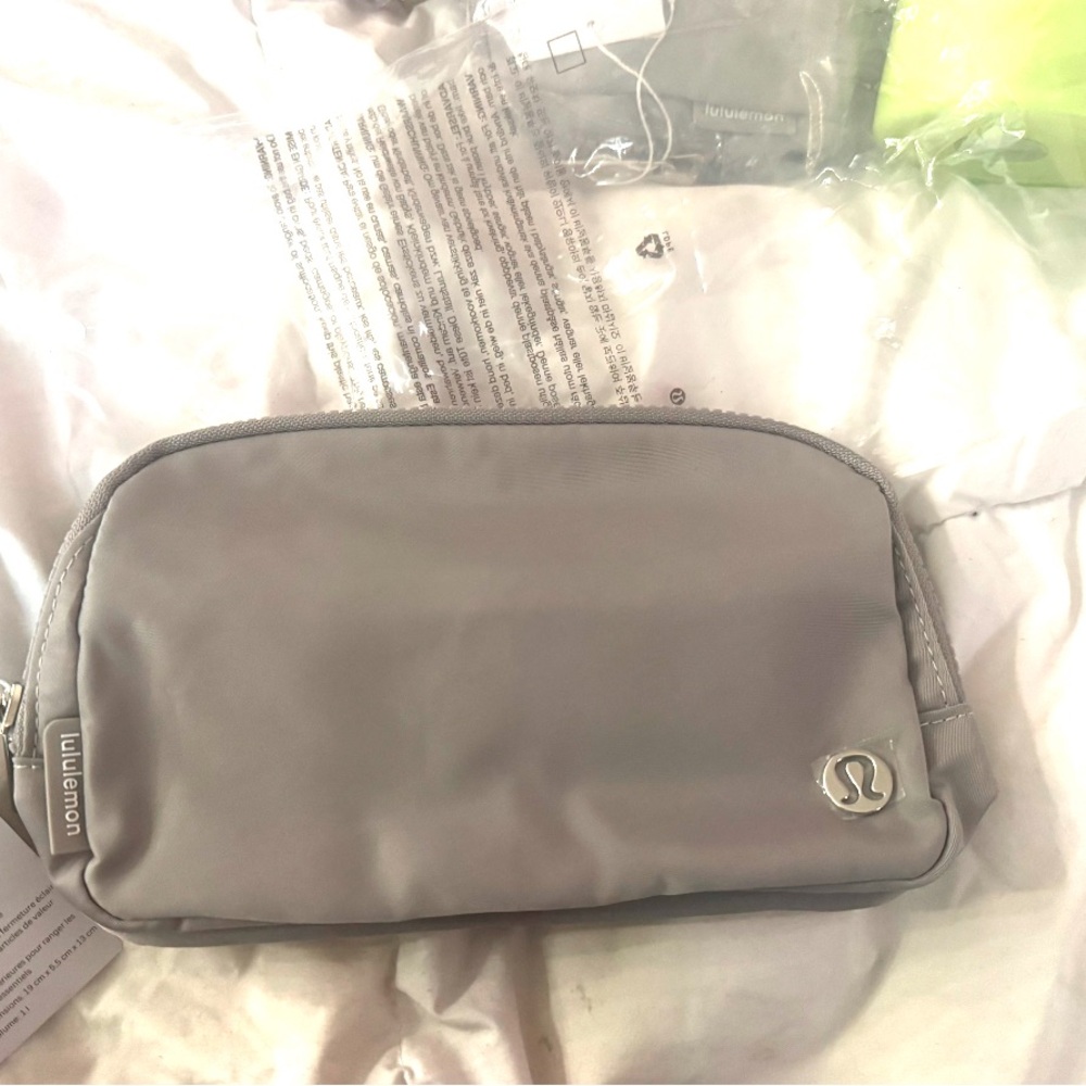 lululemon athletica Gray Men's Bag